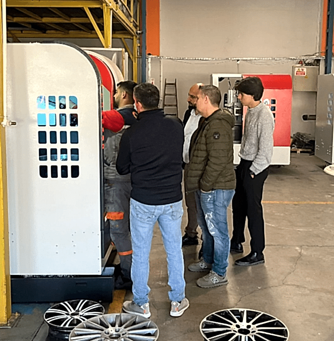 OUR GUESTS FROM SWITZERLAND VISITED THE WRM26 CNC DIAMOND CUT MACHINE 