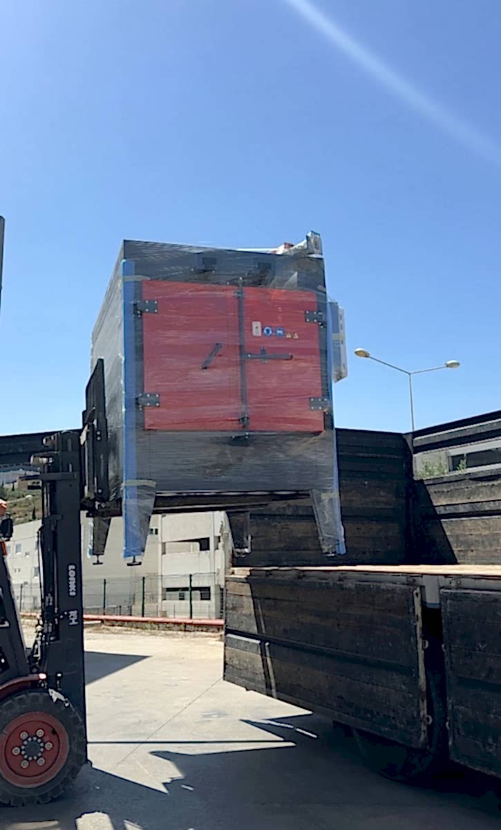 SHIPMENT OF WRM 26 CNC WHEEL LATHE MACHINE AND POWDER COATING SYSTEM TO ÖDEMİŞ İZMİR 